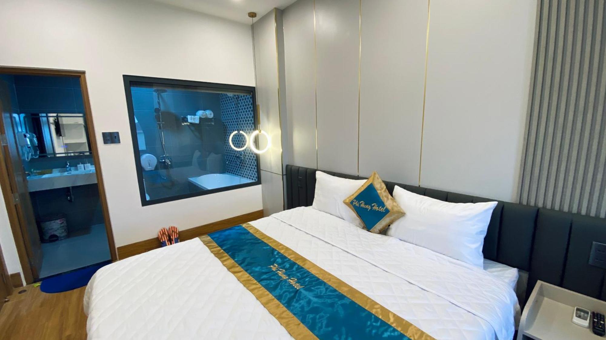 Hotel Phi Hung タムキー エクステリア 写真