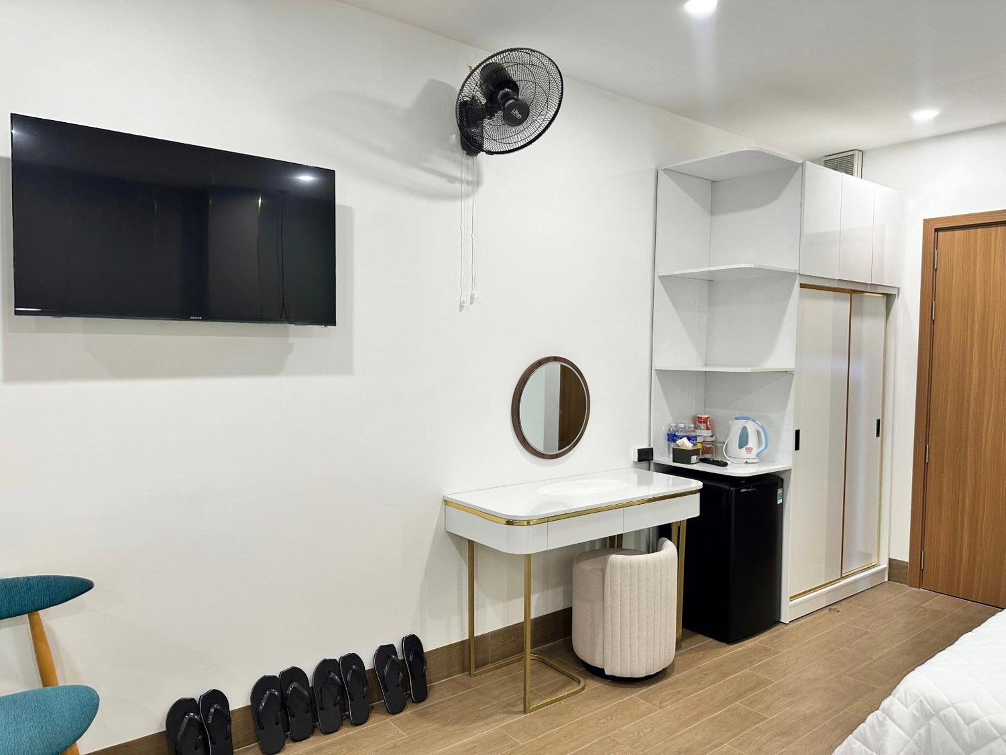 Hotel Phi Hung タムキー エクステリア 写真