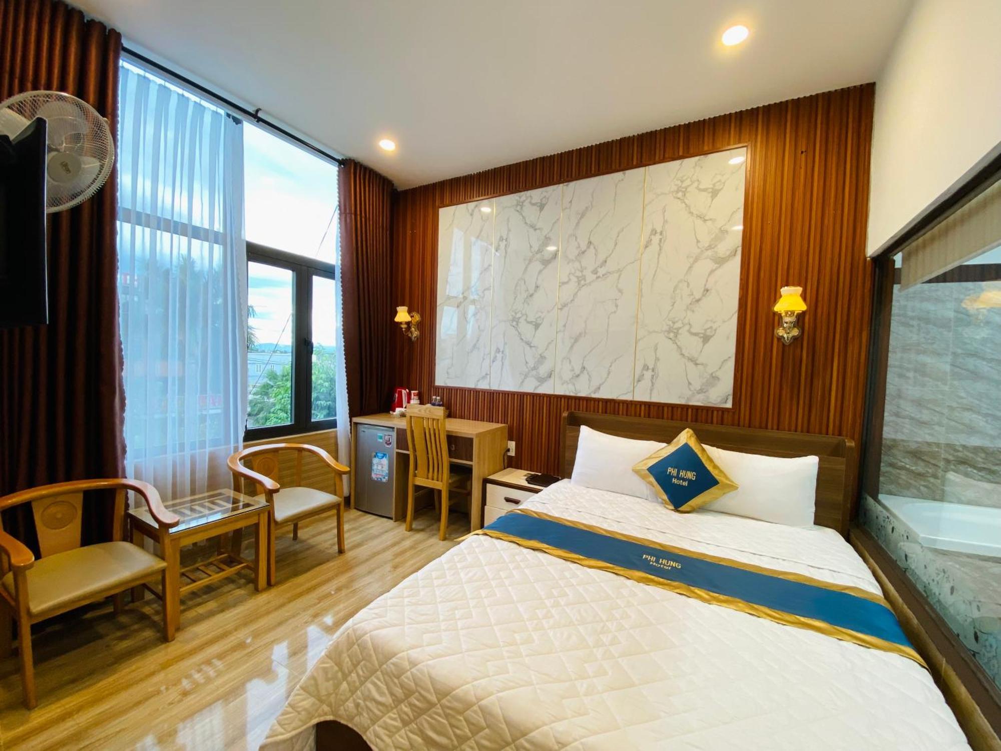 Hotel Phi Hung タムキー エクステリア 写真