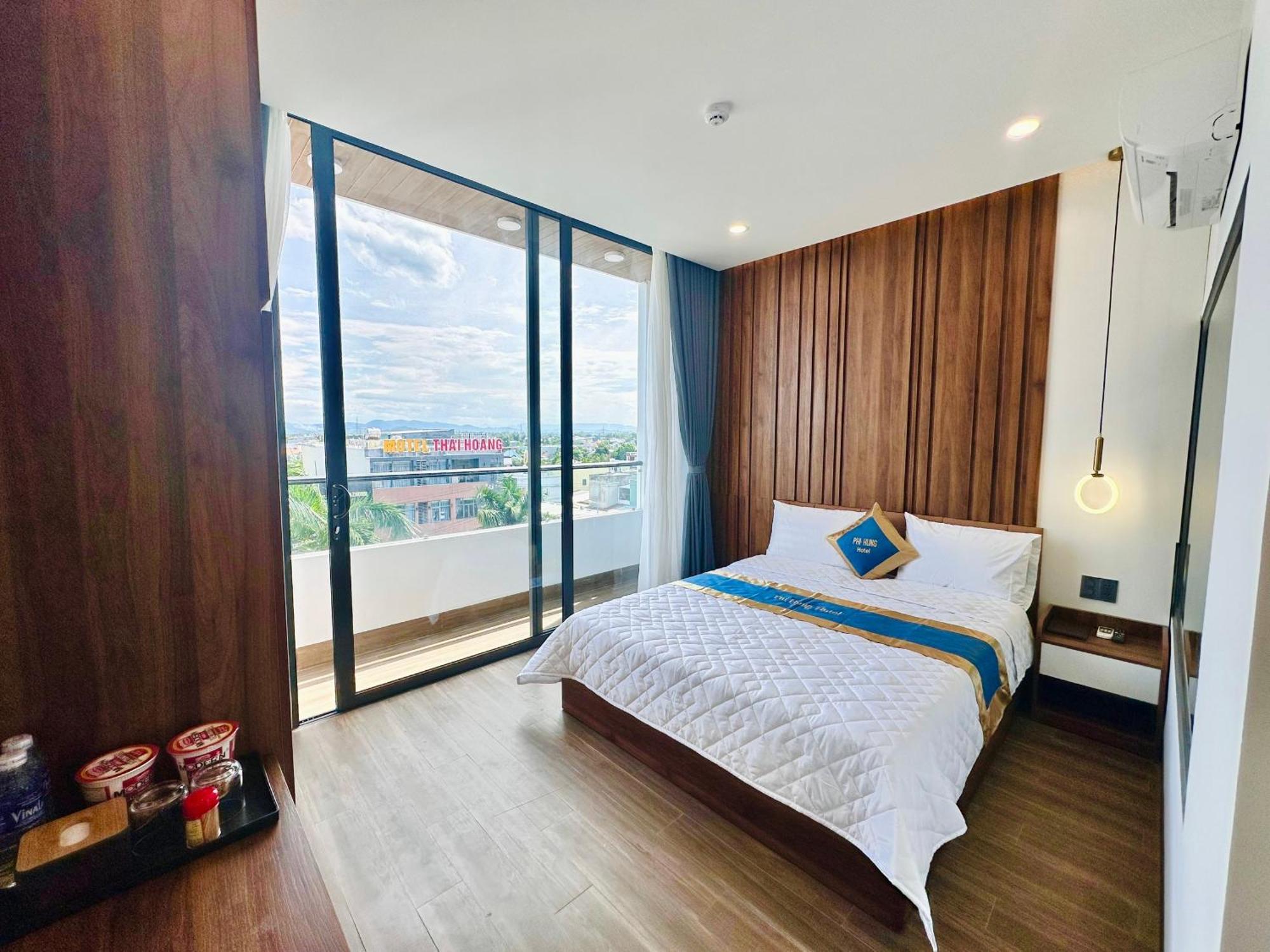 Hotel Phi Hung タムキー エクステリア 写真